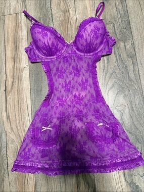 Victoria's Secret Vibrant Purple Lace Babydoll Chemise with Shelf Bra